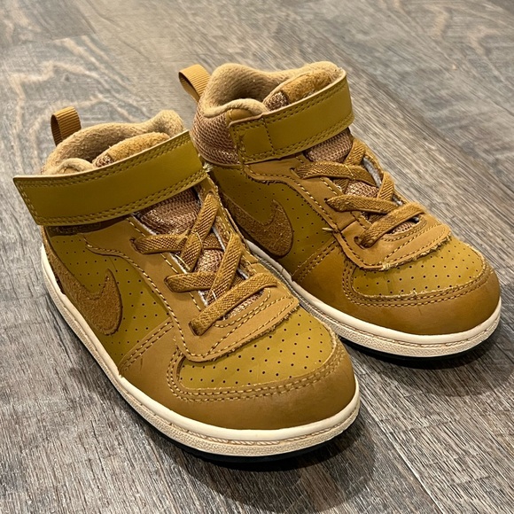 Nike Court Borough Mid Wheat Sneakers - Picture 3 of 8